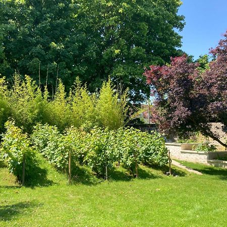 Pierres Et Jardins Panzió Senlis  Kültér fotó